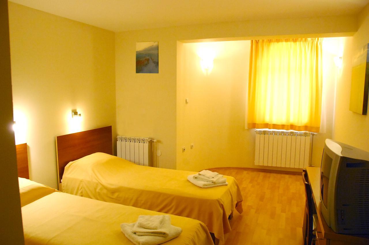 Villa Nevenka Rooms Belgrade Room photo