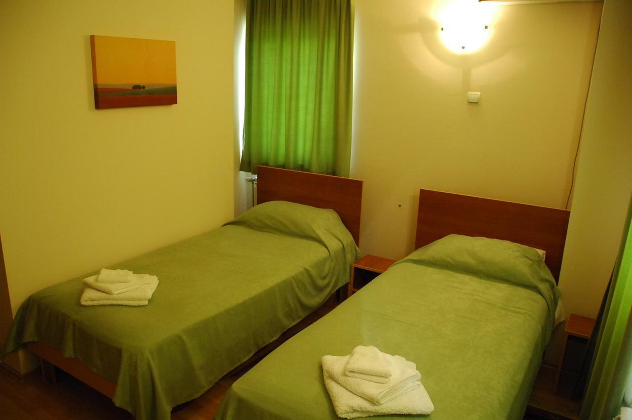 Villa Nevenka Rooms Belgrade Room photo